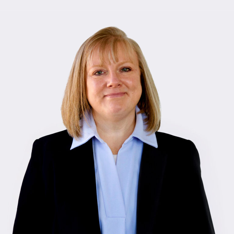 Photo of Louise Jones